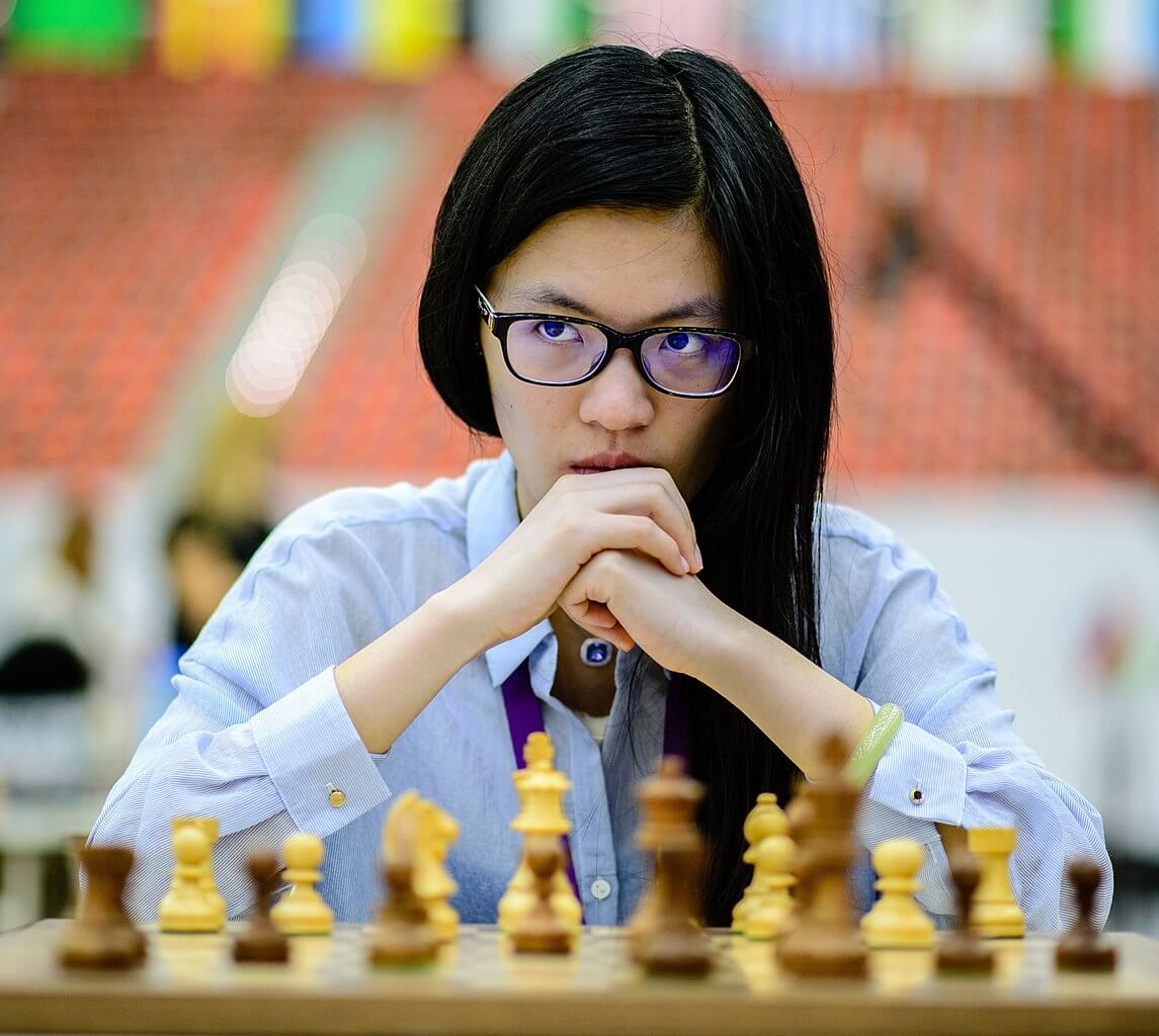 Why are there so few female chess players in the top 100?